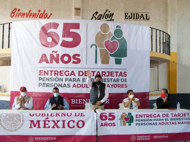 Continúa Bienestar Michoacán entrega de tarjetas a Adultos Mayores de nuevo ingreso