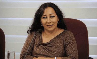Elvia Higuera se incorpora a la administración bedollista