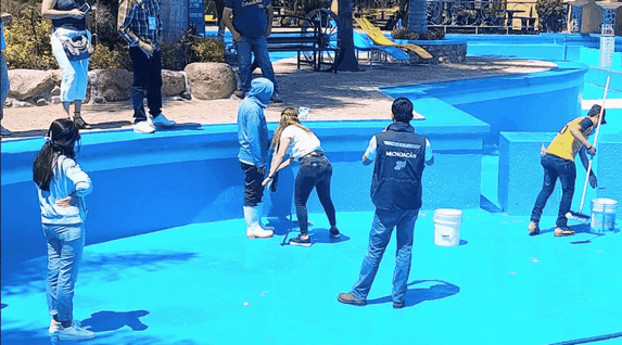 Capacita Coepris a personal y propietarios de balnearios y parques acuáticos de Huandacareo