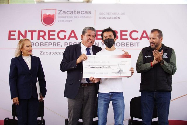 Atención personalizada de David Monreal a las demandas del pueblo