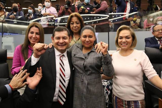 Llegan los apoyos para Alejandro Armenta