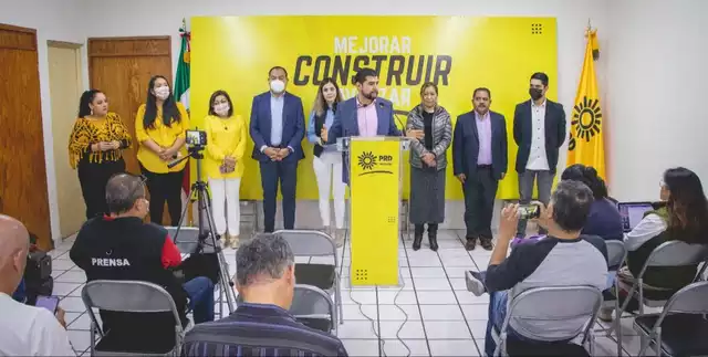 Respalda PRD Michoacán postura de los Grupos Parlamentarios perredistas de la Cámara de Diputados y del Senado de la República