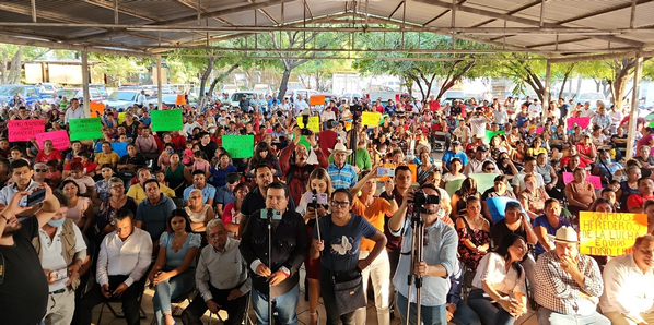 ¡Muestra Morena el “músculo” en Apatzingán!