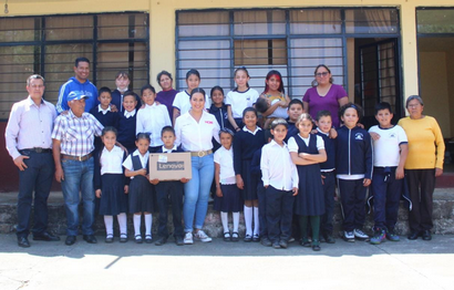 Por convicción, seguiremos apoyando el desarrollo de nuestras niñas y niños: Mónica Valdez