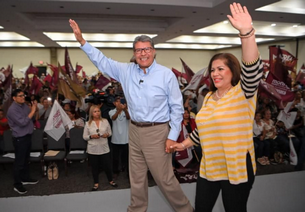 México requiere ser un país seguro para atraer inversiones y generar empleo y desarrollo, expresó Ricardo Monreal