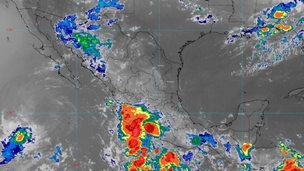 La noche de hoy, la onda tropical número 11 ocasionará lluvias intensas en Guerrero y Michoacán