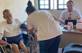 Acerca SSM servicios médicos a adultos mayores de Apatzingán