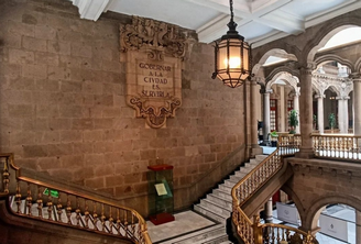 Todos los caminos conducen al Antiguo Palacio de Ayuntamiento