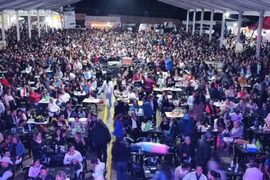 ¡Y que siga el festejo, La Sonora Dinamita puso a bailar a 15 mil Patzcuarenses!