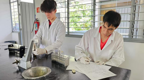Alumnos del Cecytem, seleccionados para la Olimpiada Nacional de Química