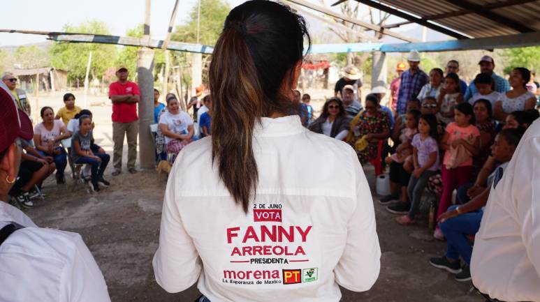 En mi administración, las comunidades de Apatzingán tendrán la misma importancia que la cabecera municipal: Fanny Arreola.