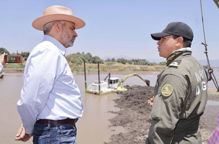 Muelle general de Pátzcuaro y puente Jarácuaro serán rehabilitados este año: Bedolla