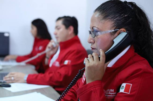 ¿Triste o angustiado? Llama a la línea Hablemoos y recibe atención psicológica gratuita