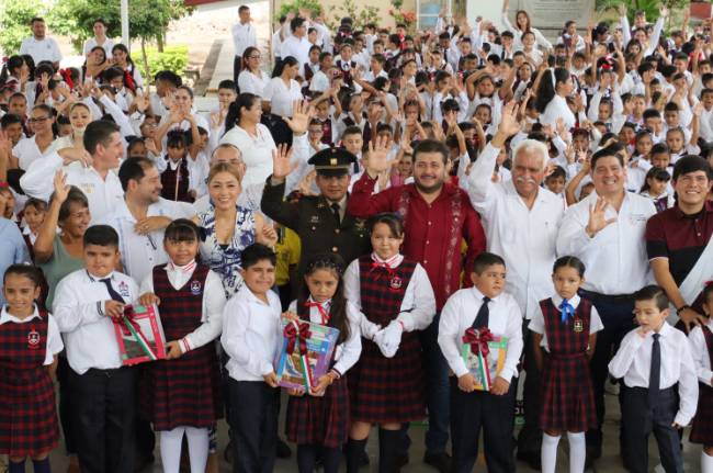 Con maestros en aulas inicia el Ciclo Escolar 2024 – 2025