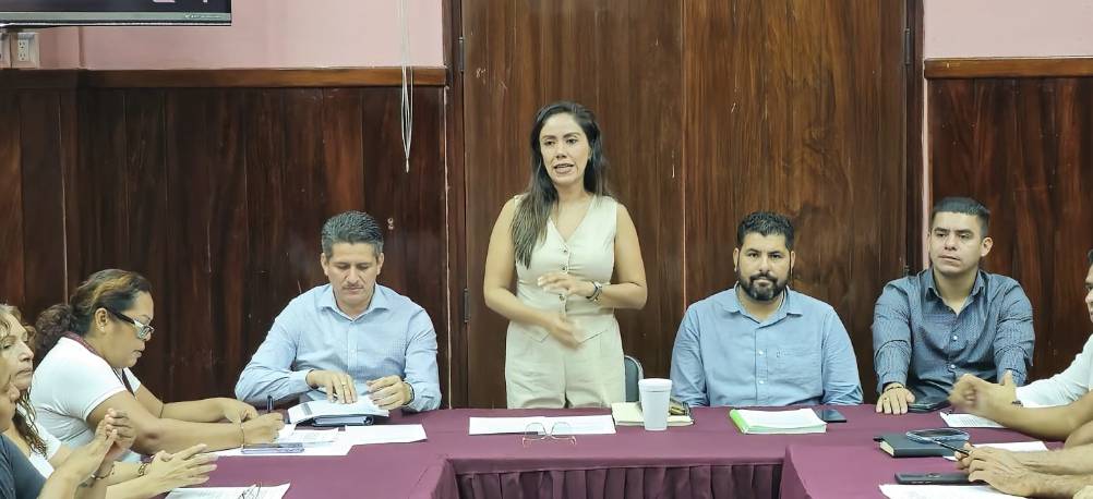Instalan el nuevo comité de salud