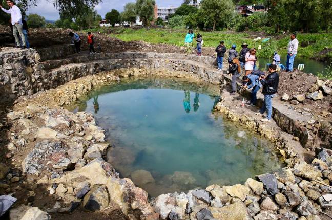 Manantiales de Urandén, nuevas joyas de la tradición de Noche de Muertos en Michoacán