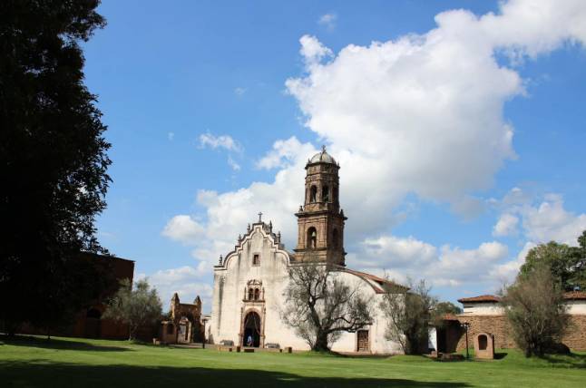 La magia de Tzintzuntzan te espera en estas fechas navideñas