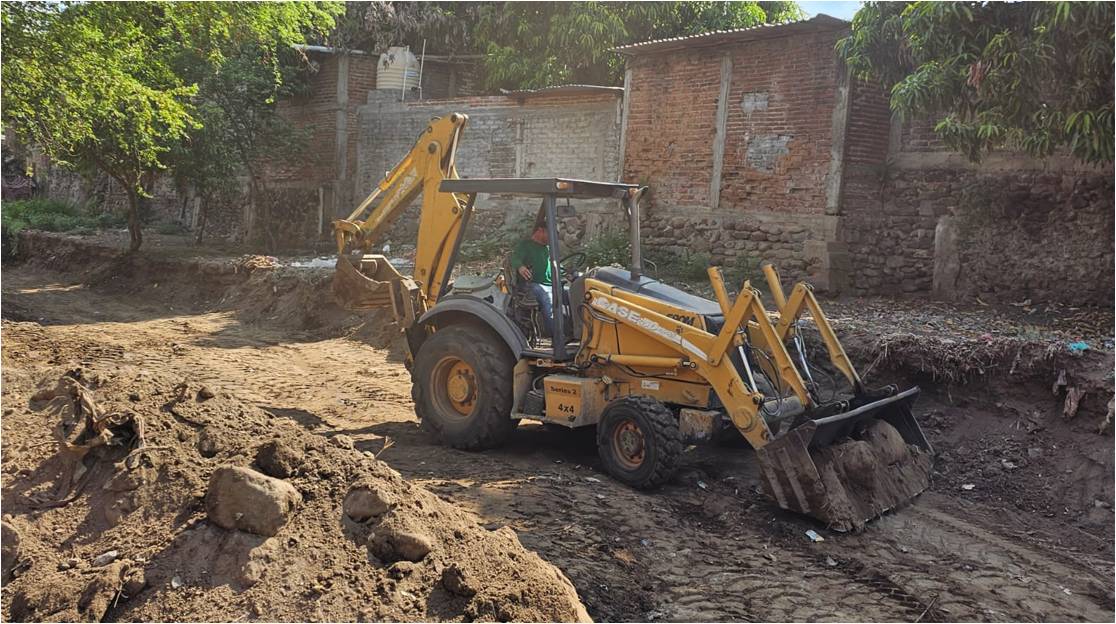 AVANCE DEL PROGRAMA DE DESAZOLVE CON MAQUINARIA LOCAL.