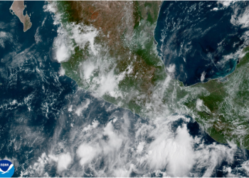 Martes, con lluvias fuertes a intensas debido a la interacción de sistemas tropicales.