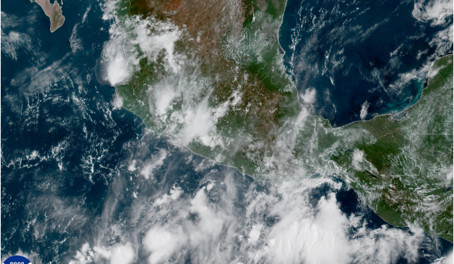 Martes, con lluvias fuertes a intensas debido a la interacción de sistemas tropicales.