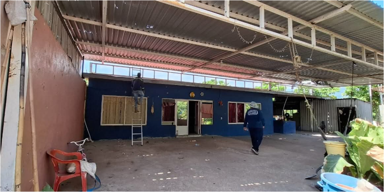 Gobierno de Apatzingán continúa llevando apoyo directo a familias de El Guayabo.