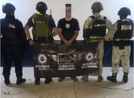 En Operación Apatzingán, detenido hombre con más de un kilo de metanfetamina: SSP