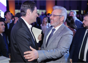 El Artillero Político…