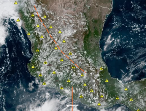 IMPORTANTE: Esta tarde y noche se registrarán lluvias en gran parte del país como resultado de la interacción de diversos sistemas tropicales.