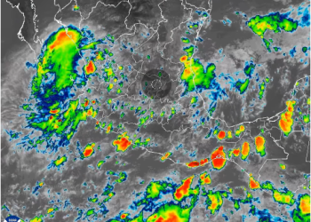 De acuerdo con las recientes imágenes de satélite, en el transcurso de esta tarde y noche se han desarrollado intensos núcleos de tormenta en el occidente y sureste.