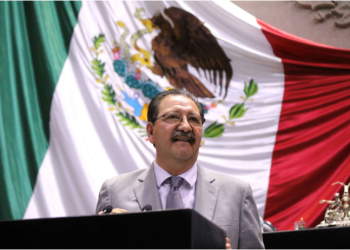 REGINALDO SANDOVAL CELEBRA QUE MÁS MEXICANOS RECUPEREN LA BANCA NACIONAL