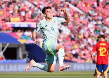 Selección Nacional Sub-20 empata ante España con doblete de Mora