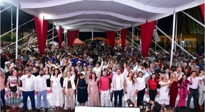 Destaca Reyes Galindo política de la mano del pueblo