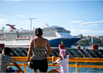 ¡Después de 15 años, Carnival regresa a Acapulco con el majestuoso crucero Carnival Legend!