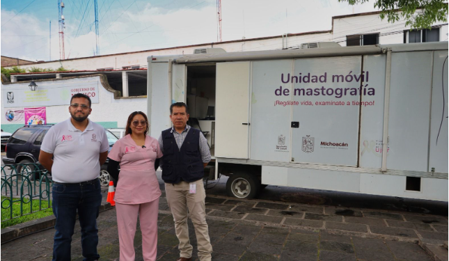 SSM combate el cáncer de mama con equipo especializado