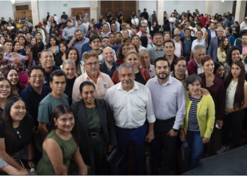 “Estoy orgulloso de ser un maestro normalista”: Morón