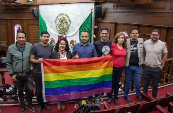 Hugo Rangel promueve reforma para reconocer la diversidad familiar en Michoacán