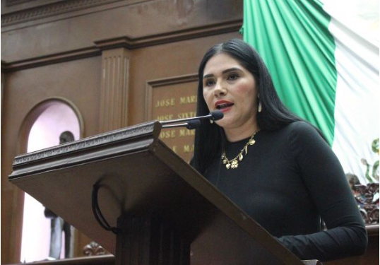 Morelia merece un transporte público digno, seguro y confiable: Diana Espinoza