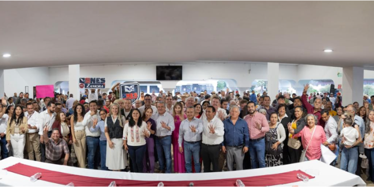 Morón rinde cuentas al occidente de Michoacán; destaca reformas constitucionales