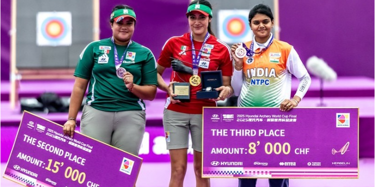 Hacen historia Mariana Bernal y Maya Becerra en la Final de Copa del Mundo de Tiro con Arco 2025