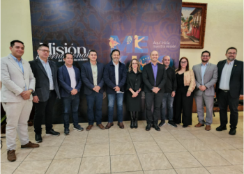 Julio Arreola fortalece la proyección internacional de Pátzcuaro en la Misión México-Colombia