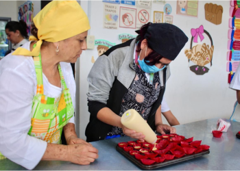 Icatmi extiende oferta educativa gratuita a mujeres con cáncer en todos sus planteles