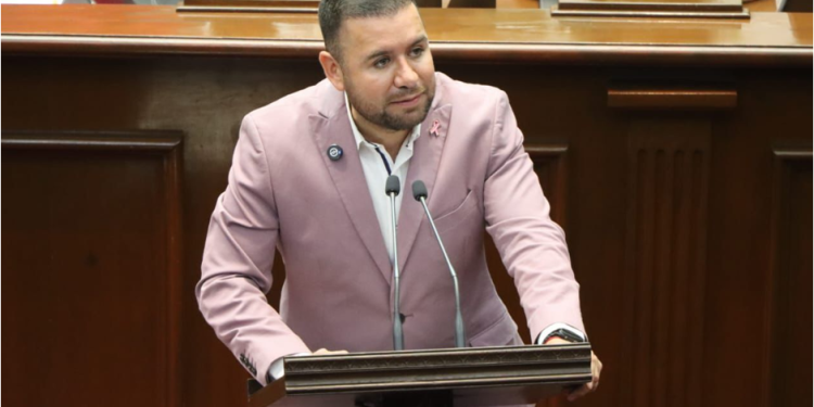 Presenta Reyes Galindo iniciativa para fortalecer la Ley de Atención a Víctimas en Michoacán