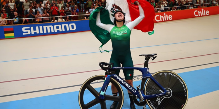 Yareli Acevedo regresa a México al podio de un Campeonato Mundial de ciclismo de pista
