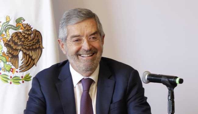 Con eficiencia y transparencia, avanza nuevo modelo de atención consular: canciller De la Fuente