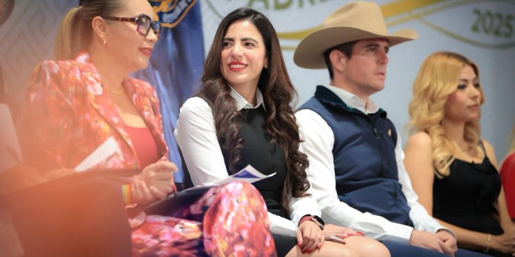 Giulianna Bugarini destaca que la UMSNH llega a sus 108 años con una reforma que le da certeza y futuro