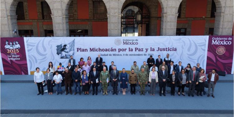 Presidenta presenta los 12 ejes del Plan Michoacán por la Paz y la Justicia; contempla 100 acciones y una inversión de más de 57 mil mdp