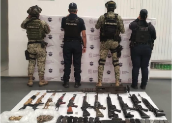 Fuerzas estatales y federales aseguran ametralladora y 11 fusiles en Huetamo: SSP