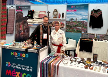 Julio Arreola impulsa a Pátzcuaro en el Tianguis de Pueblos Mágicos 2025