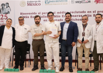 Plan Michoacán incorpora 244 profesionales de la salud para fortalecer atención en la entidad
