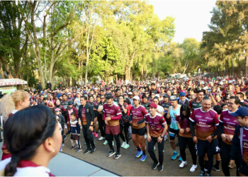 Zoológico de Morelia recibe a Rommel Pacheco y a cientos de deportistas en la Carrera Plan Michoacán